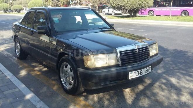 Mercedes 190 1990, 298,000 km - 1.8 l - Bakı