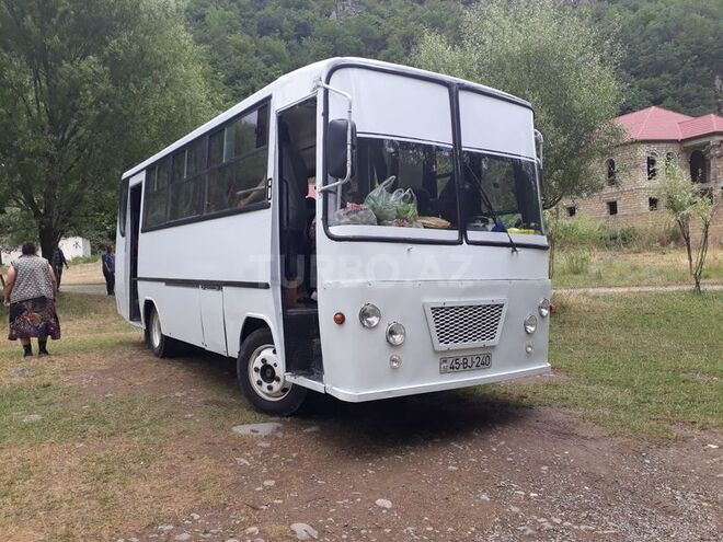 Isuzu MD 22 B 1998, 300,000 km - 4.3 л - Mingəçevir