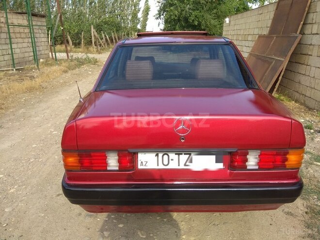 Mercedes 190 1989, 548,300 km - 0.2 l - Xudat
