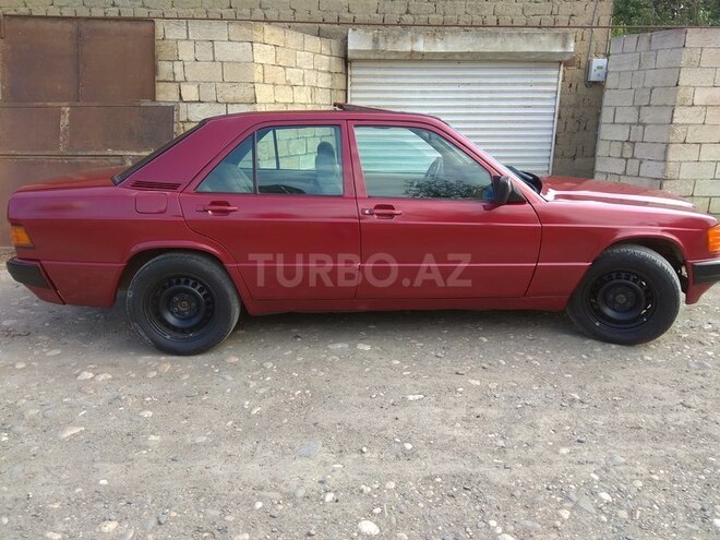 Mercedes 190 1989, 548,300 km - 0.2 l - Xudat