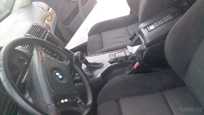 BMW 535 1998, 2,000 km - 0.3 l - Sumqayıt