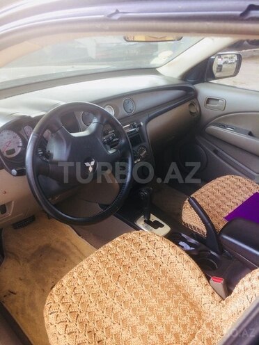 Mitsubishi Outlander 2002, 137,000 km - 2.4 л - Bakı