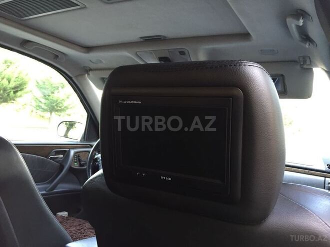 Mercedes E 280 2000, 286,032 km - 2.8 л - Zaqatala