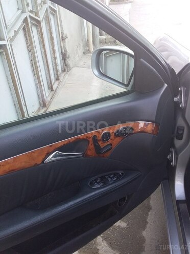 Mercedes E 320 2002, 342,127 km - 3.2 l - Bakı