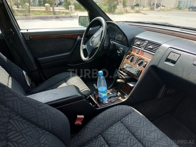 Mercedes C 250 1994, 362,000 km - 2.5 л - Bakı