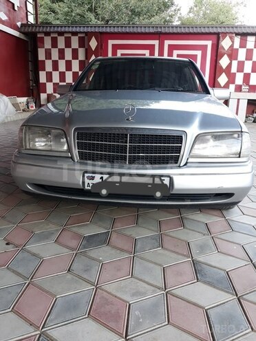 Mercedes C 180 1994, 179,000 km - 1.8 l - Masallı