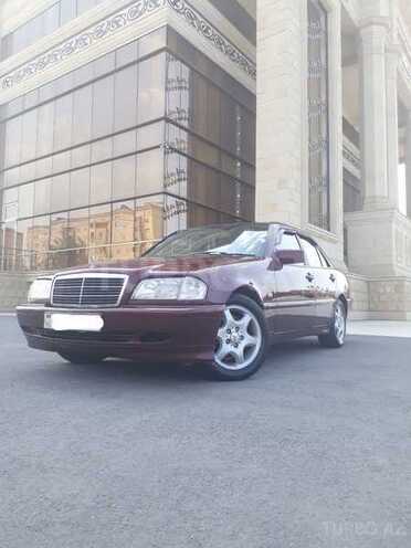 Mercedes C 180 2000, 214,000 km - 1.8 л - Sumqayıt