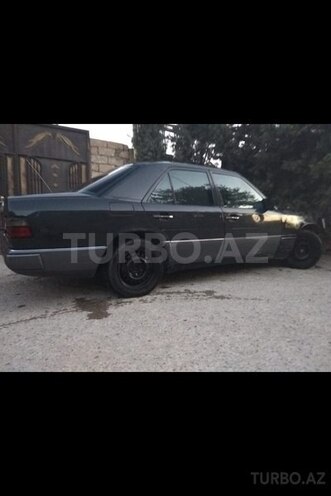 Mercedes E 300 1990, 205,535 km - 0.3 l - Bakı