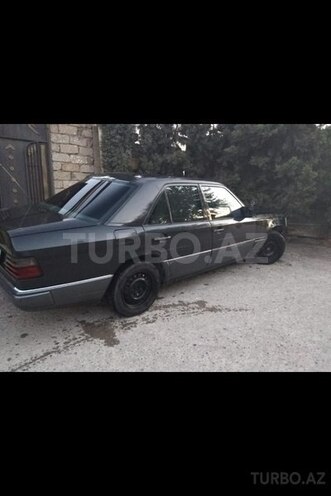 Mercedes E 300 1990, 205,535 km - 0.3 l - Bakı