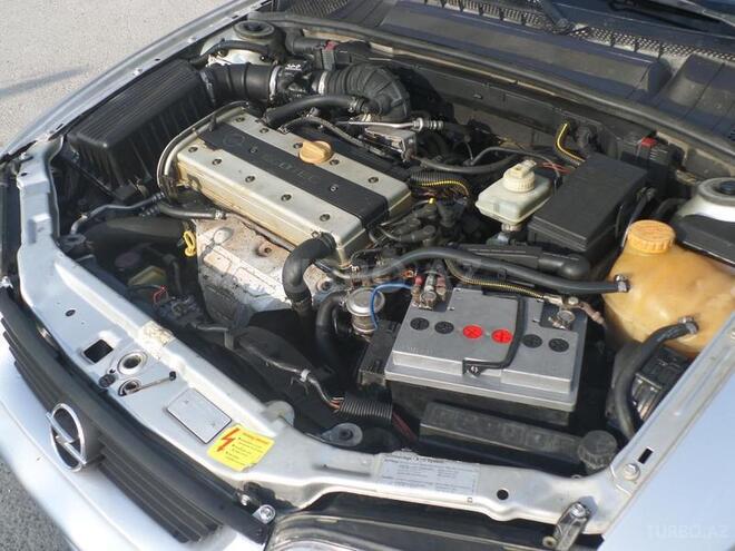 Opel Vectra 1998, 255,400 km - 2.0 л - Bakı
