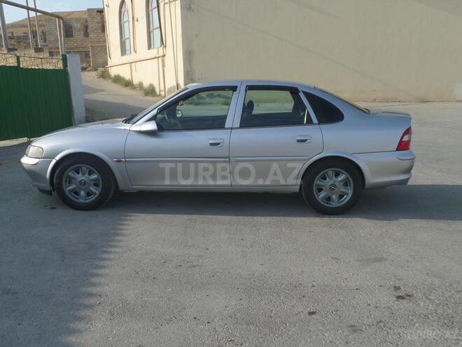 Opel Vectra 1998, 255,400 km - 2.0 л - Bakı