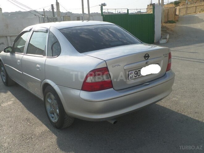 Opel Vectra 1998, 255,400 km - 2.0 л - Bakı