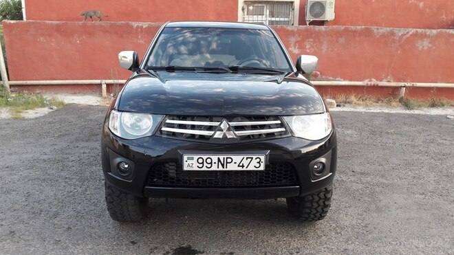 Mitsubishi L200 2012, 162,000 km - 2.5 l - Bakı