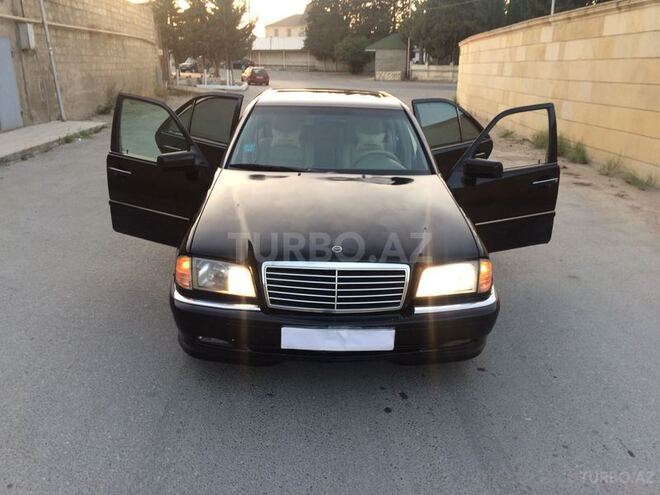 Mercedes C 230 1998, 227,585 km - 2.3 l - Bakı