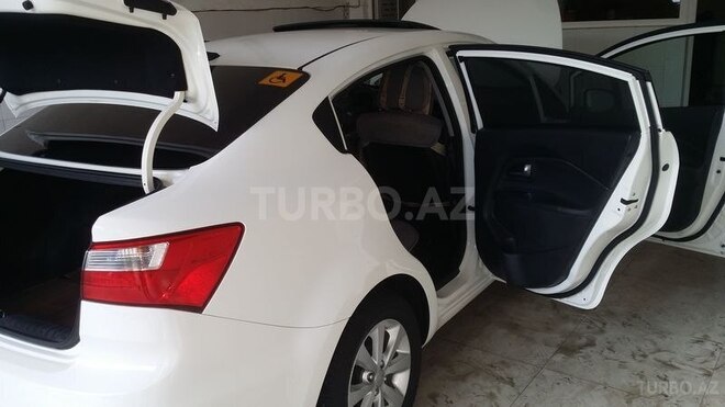 Kia Rio 2013, 94,000 km - 1.4 l - Bakı