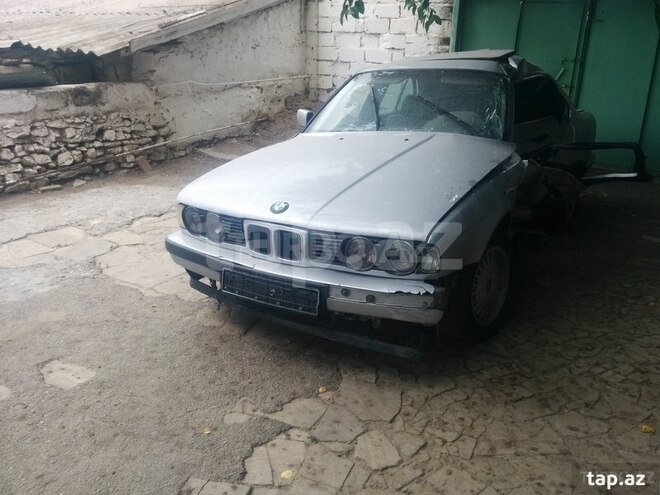 BMW 520 1994, 360,000 km - 0.2 л - Bakı