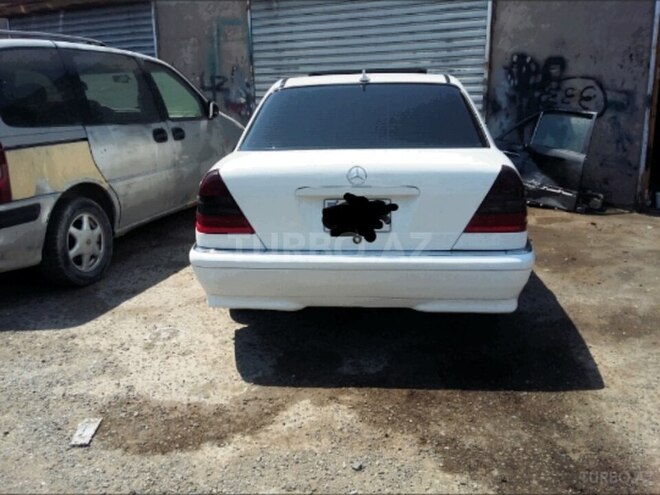 Mercedes C 230 1999, 15,400 km - 2.3 л - Bakı