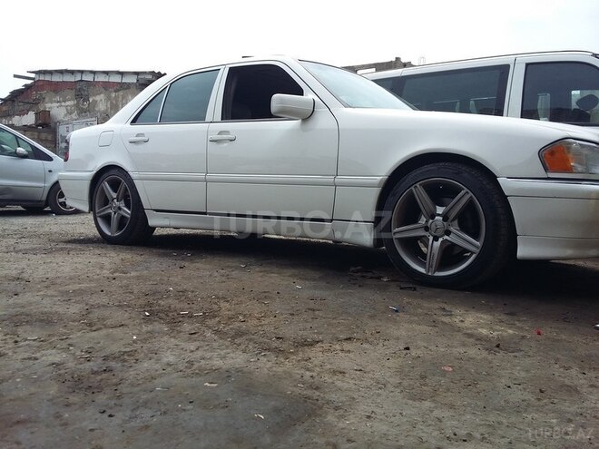 Mercedes C 230 1999, 15,400 km - 2.3 л - Bakı