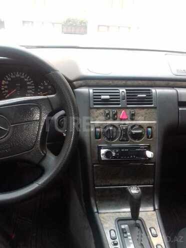 Mercedes E 200 1996, 340,560 km - 2.0 l - Bakı