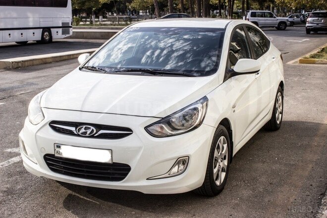 Hyundai Accent 2012, 208,000 km - 1.6 л - Bakı