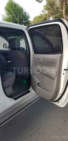 Toyota Hilux 2011, 18,000 km - 0.3 l - Ağdaş