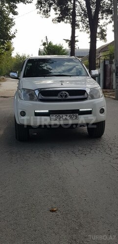 Toyota Hilux 2011, 18,000 km - 0.3 l - Ağdaş