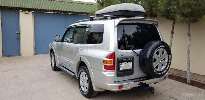 Mitsubishi Pajero 2002, 144,000 km - 3.0 л - Bakı