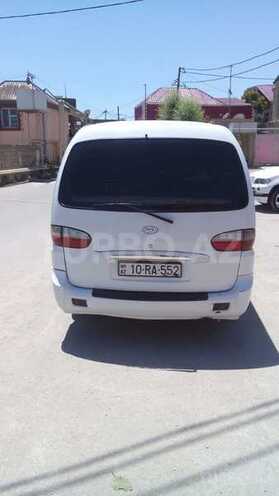 Hyundai H-1 2005, 300,000 km - 2.5 l - İsmayıllı