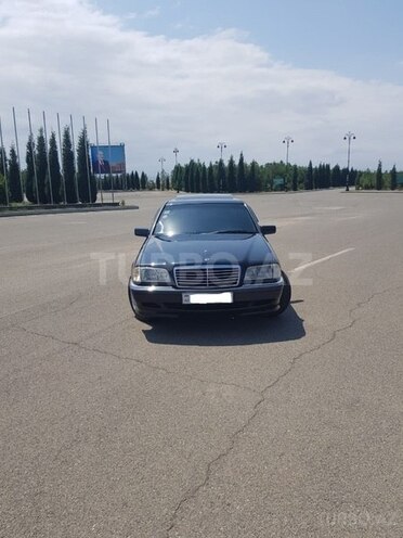 Mercedes C 180 2000, 220,000 km - 1.8 л - Gəncə