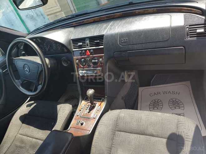 Mercedes C 180 2000, 220,000 km - 1.8 л - Gəncə