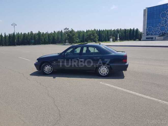 Mercedes C 180 2000, 220,000 km - 1.8 л - Gəncə