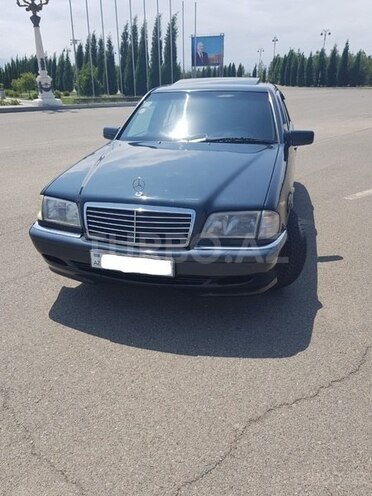 Mercedes C 180 2000, 220,000 km - 1.8 л - Gəncə