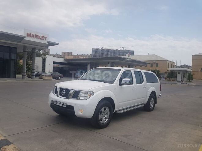 Nissan Navara 2012, 268,110 km - 2.5 л - Bakı