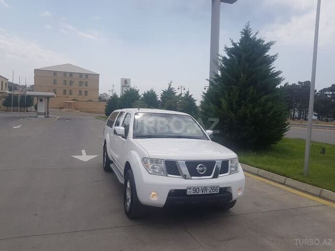 Nissan Navara 2012, 268,110 km - 2.5 л - Bakı