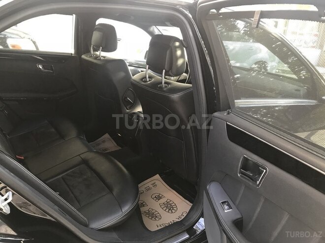 Mercedes E 250 2011, 214,000 km - 1.8 л - Bakı