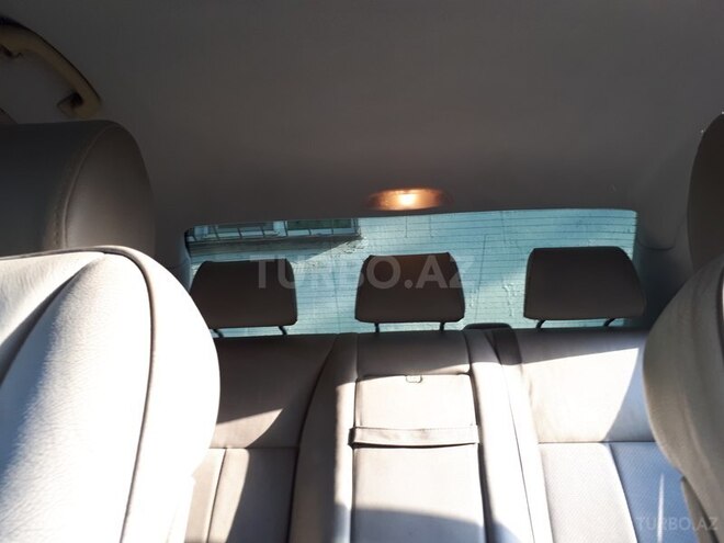Mercedes E 320 2002, 206,702 km - 3.2 l - Bakı