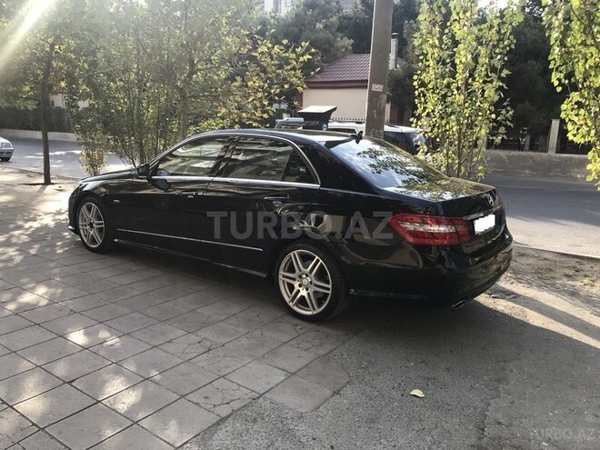 Mercedes E 250 2011, 214,000 km - 1.8 л - Bakı