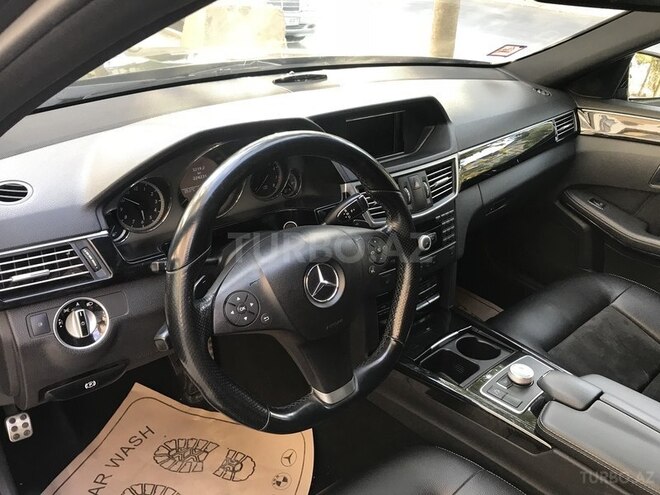 Mercedes E 250 2011, 214,000 km - 1.8 л - Bakı