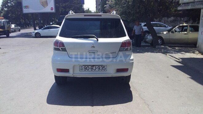 Mitsubishi Outlander 2003, 203,900 km - 2.0 л - Bakı