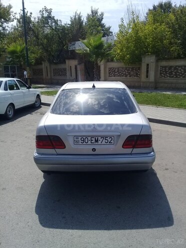 Mercedes C 220 1996, 260,000 km - 2.2 l - Bakı
