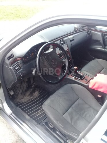 Mercedes C 220 1996, 260,000 km - 2.2 l - Bakı