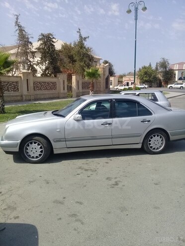 Mercedes C 220 1996, 260,000 km - 2.2 l - Bakı