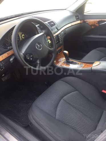 Mercedes E 220 2002, 243,180 km - 2.2 l - Bakı