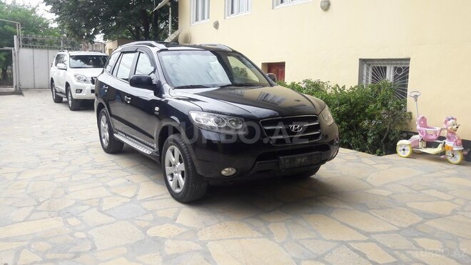 Hyundai Santa Fe 2006, 250,000 km - 2.7 l - Tovuz