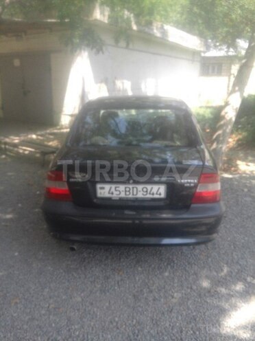 Opel Vectra 1995, 250,000 km - 2.0 л - Mingəçevir
