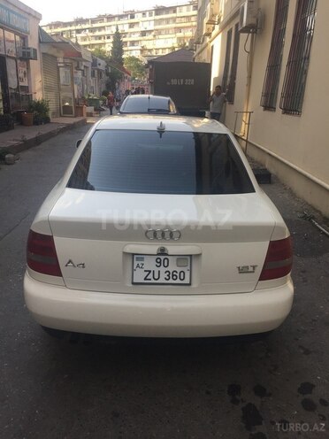 Audi A4 2000, 155,000 km - 1.8 l - Bakı