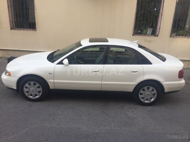 Audi A4 2000, 155,000 km - 1.8 l - Bakı