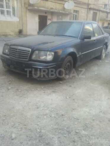Mercedes E 280 1995, 190,000 km - 2.8 л - Bakı