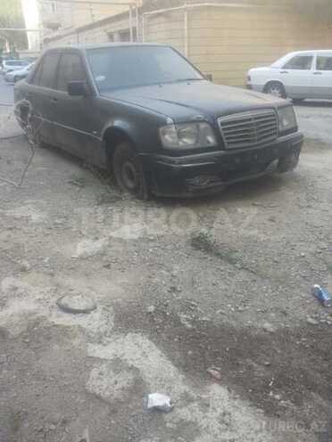 Mercedes E 280 1995, 190,000 km - 2.8 л - Bakı