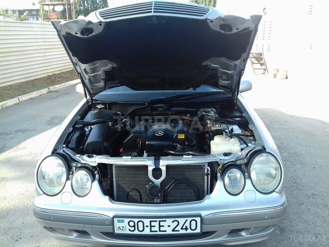 Mercedes E 240 1999, 230,000 km - 2.4 л - Gəncə